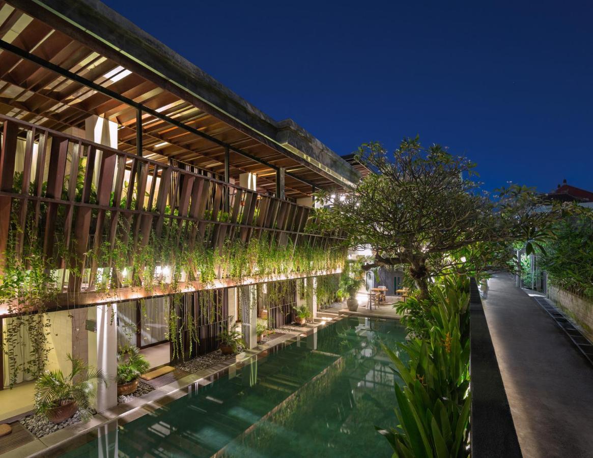 The Kemilau Hotel & Villa Чангу Экстерьер фото