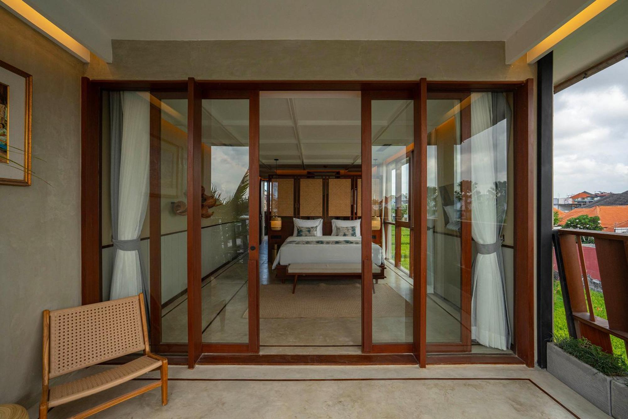 The Kemilau Hotel & Villa Чангу Экстерьер фото